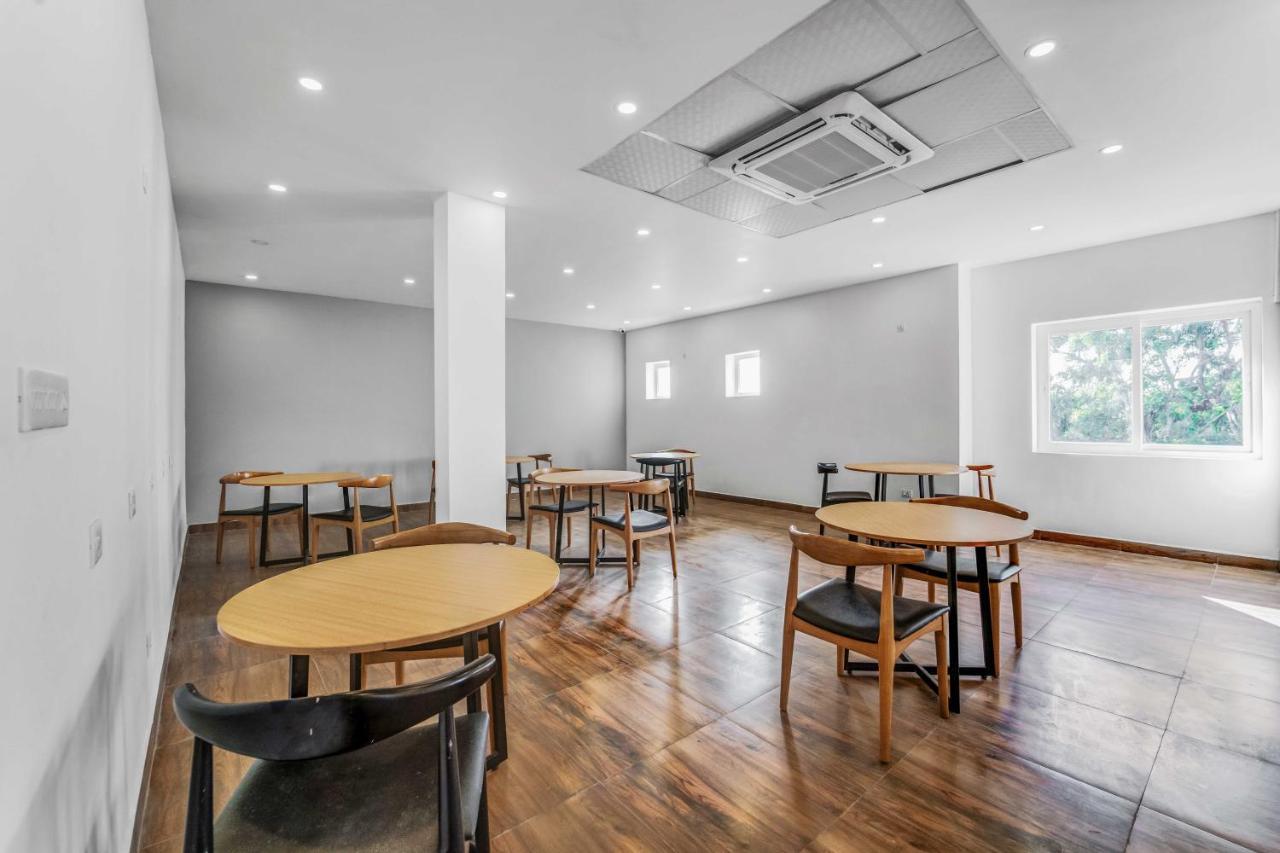 Rohaan Inn - Upar Hotels Ashok Nagar เชนไน ภายนอก รูปภาพ